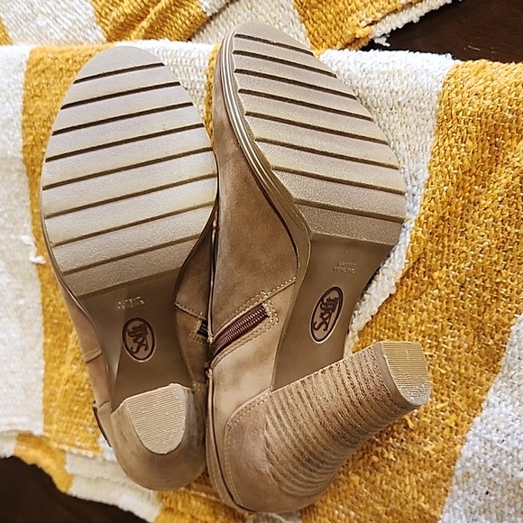 Söfft Tan Leather Booties 9.5 - Picture 6 of 7